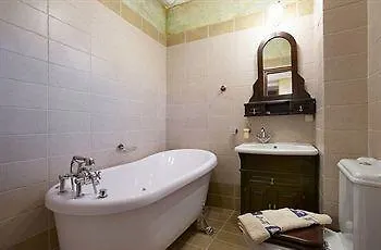 Odos Oneiron Boutique 4*